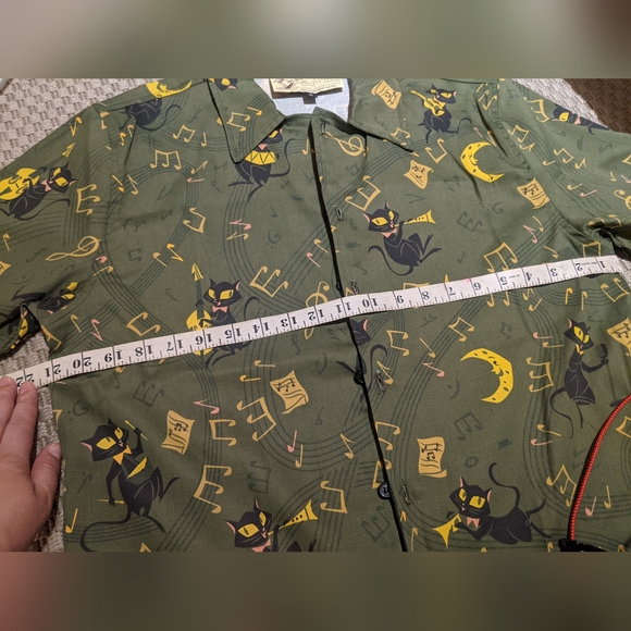 Kitschy witch shirt size small (man) - Picture 5 of 7